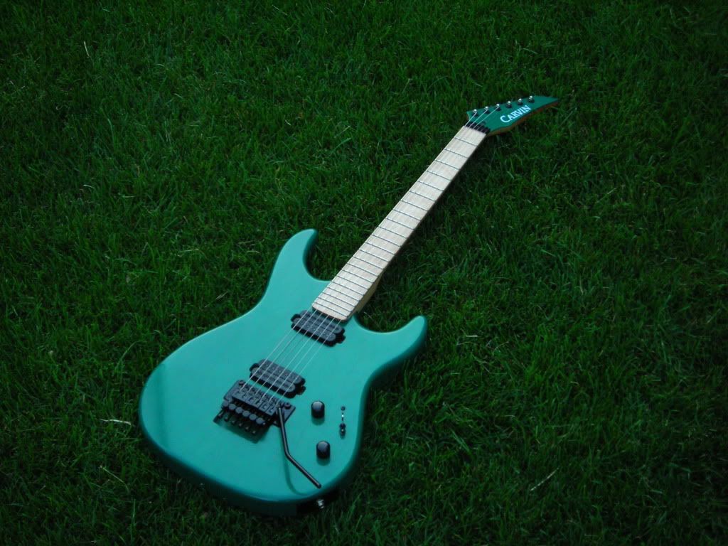 Carvin JB200