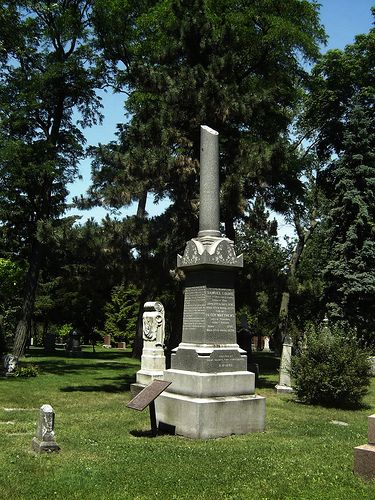 gravestone2.jpg