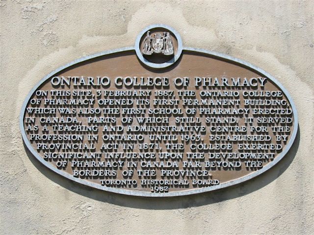 Ontario_College_of_Pharmacy_Plaque.jpg