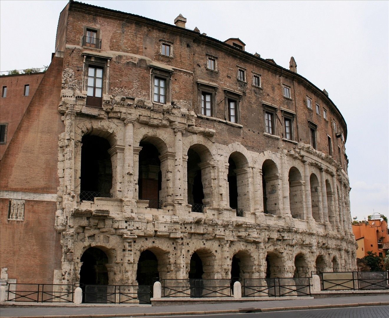 Theatre_of_Marcellus.jpg