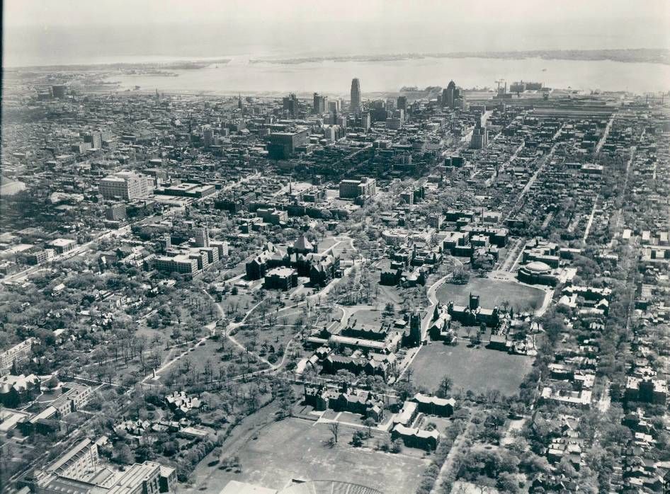 photo-toronto-aerial-u-of-t-campus-queens-park-downtown-towards-lake-1935.jpg
