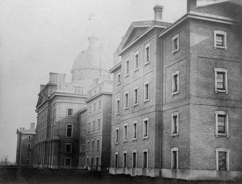 Provincial_asylum_Toronto_1867.jpg