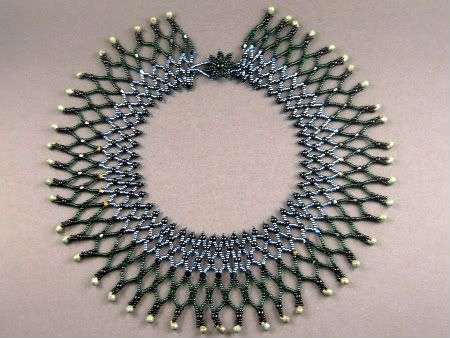 Emerald Netted Collar