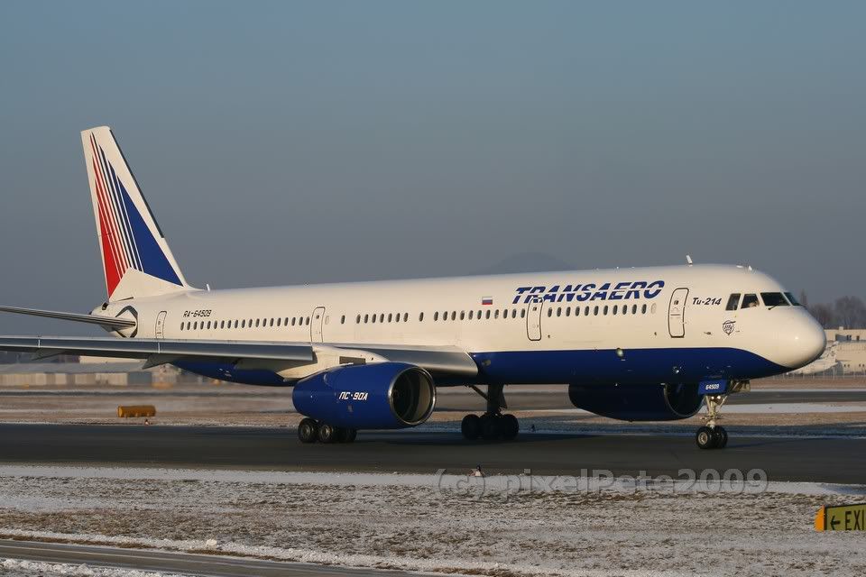 http://i200.photobucket.com/albums/aa149/pixelPete/RA-64509_TupolevTU-214_SZG_100109.jpg