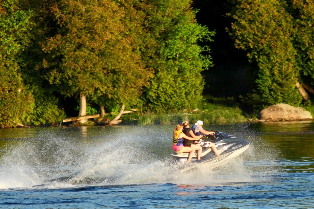 IMAGE: http://i200.photobucket.com/albums/aa192/1Tanker/IMG_5640-1024.jpg