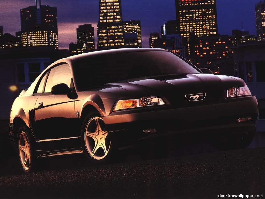 2002_Mustang_GT.jpg