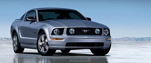 2006_Mustang_GT2.jpg