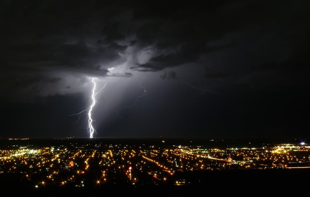 IMAGE: http://i200.photobucket.com/albums/aa229/bmwcolin/P1130620.jpg