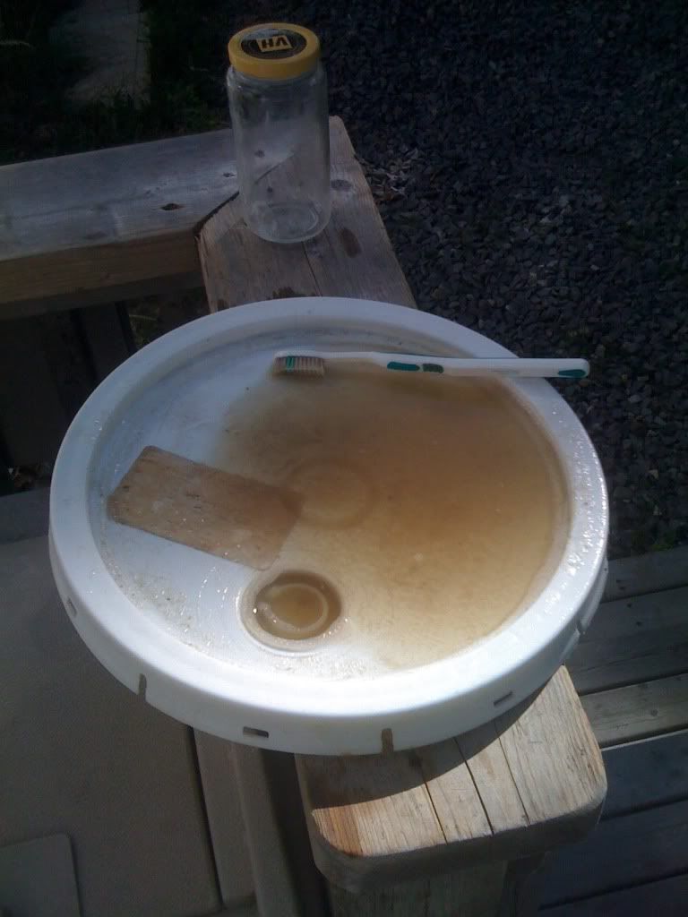 My experience cleaning my saw blades with washing soda Canadian