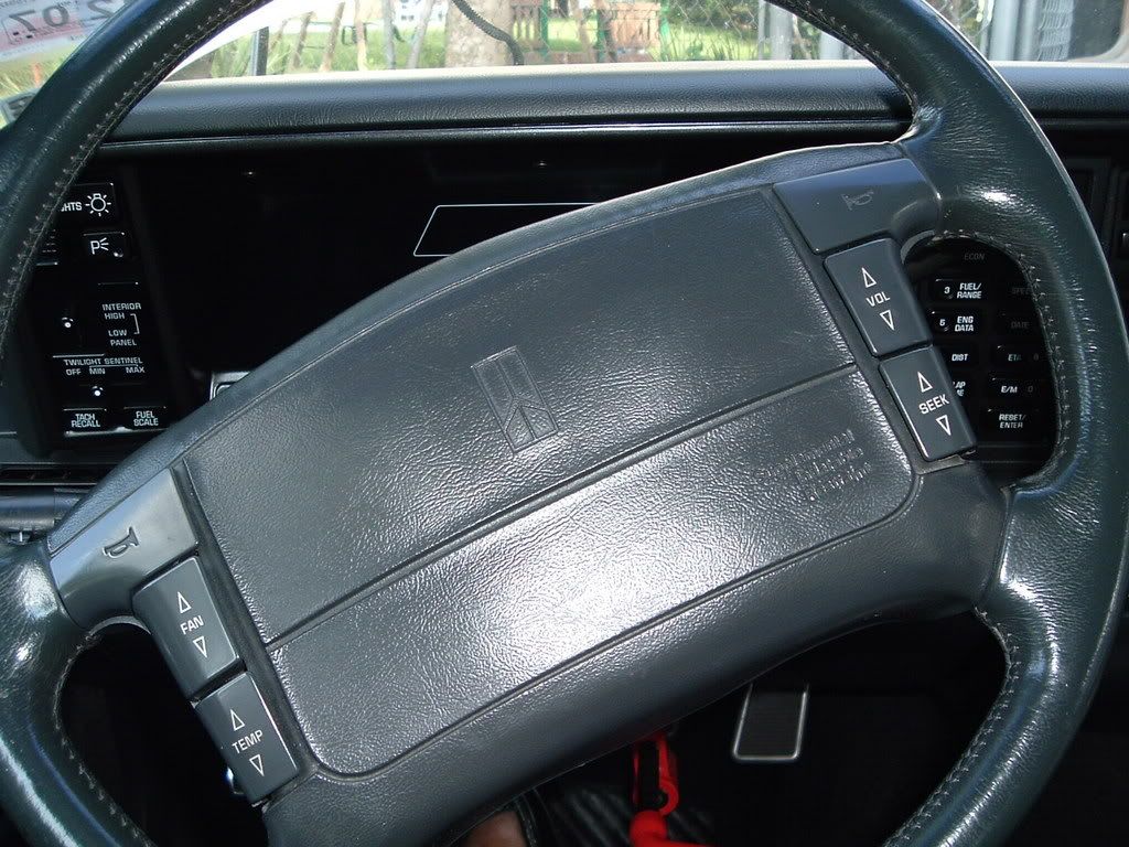 1991 1992 Oldsmobile Toronado Steering Wheel Wanted