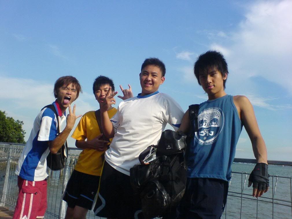 Photo Sharing and Video Hosting at Photobucket