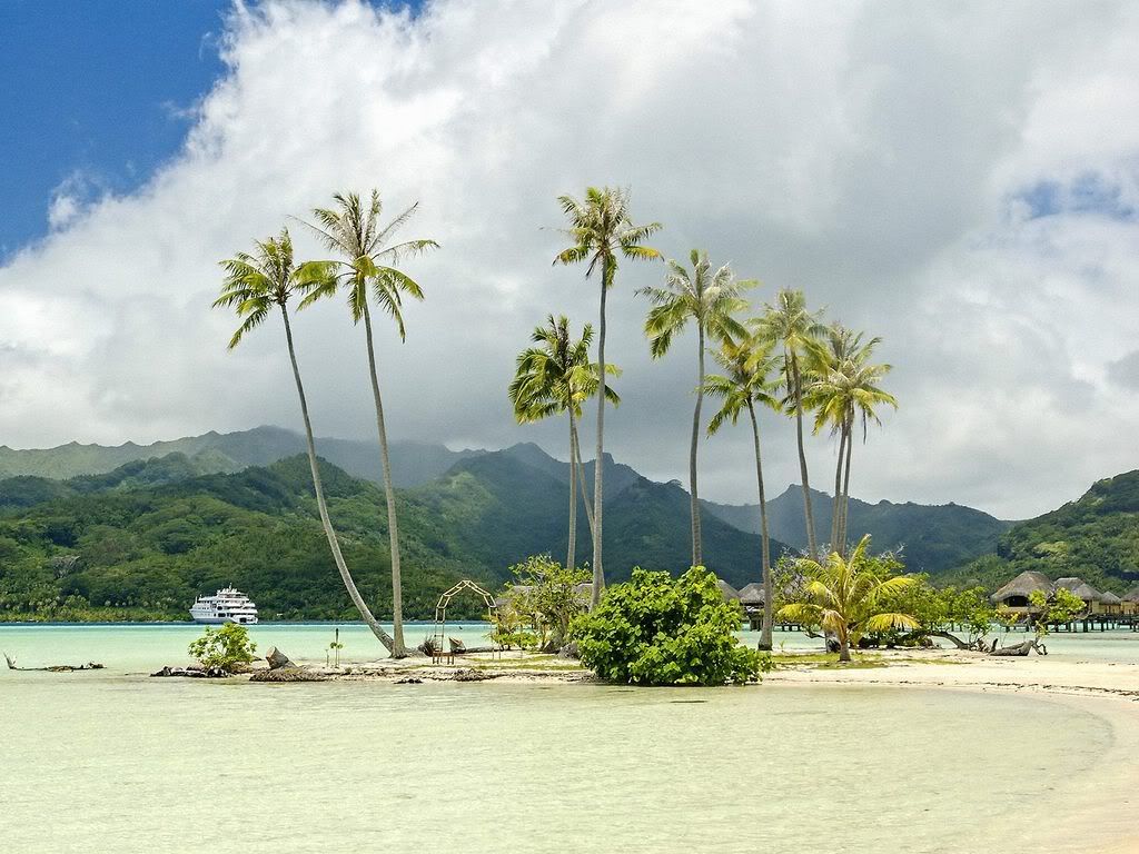 TahaaIslandFrenchPolynesia.jpg