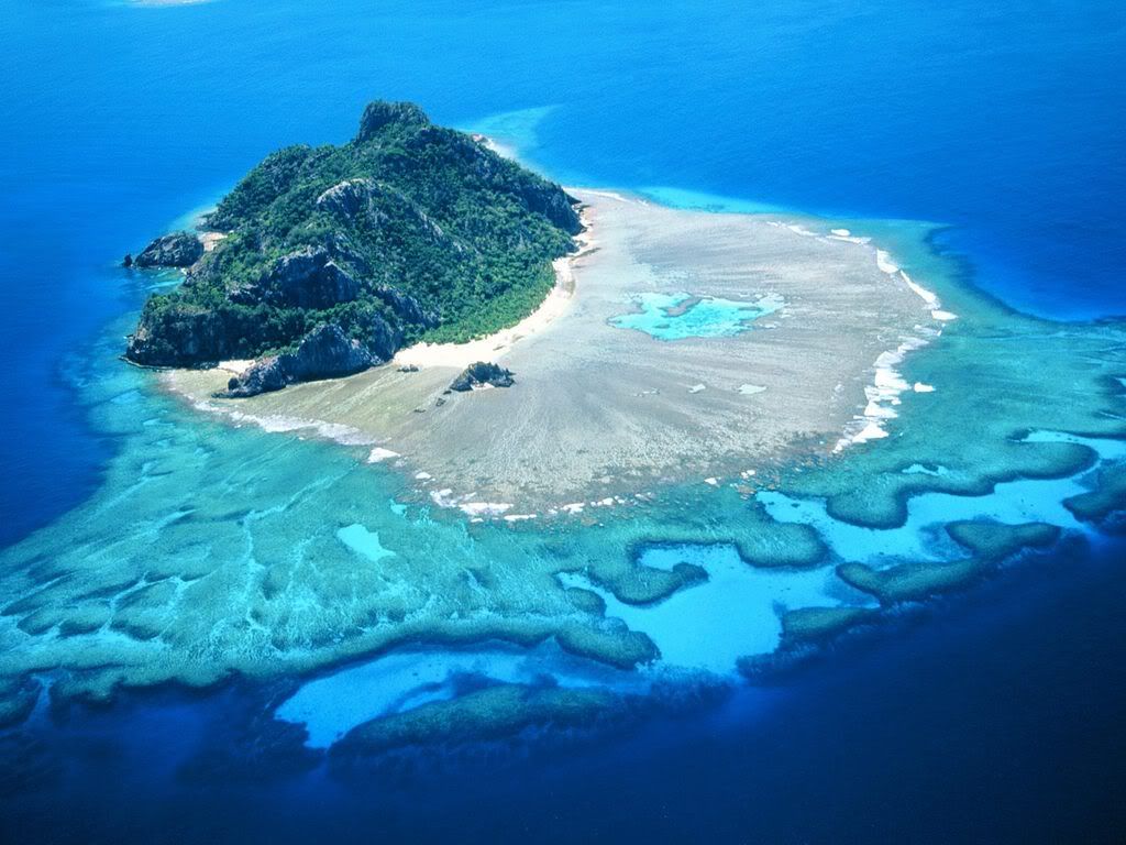 MonurikiIslandMamanucasFiji.jpg