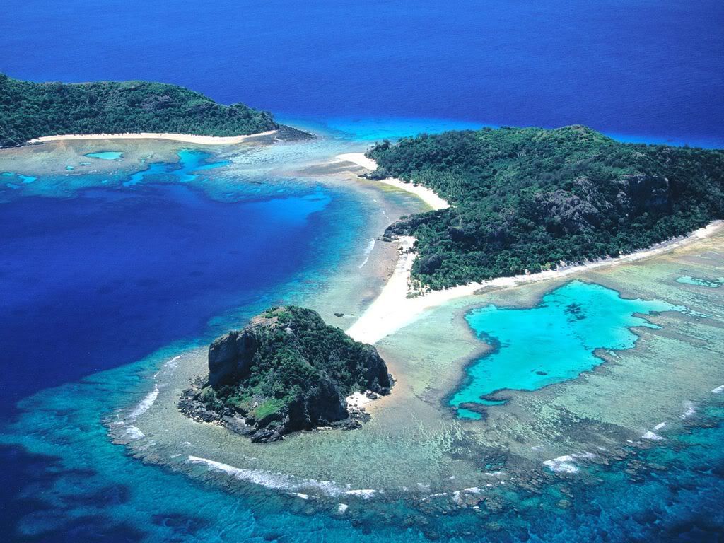 VanuaLevuandNavadraIslandsFiji.jpg