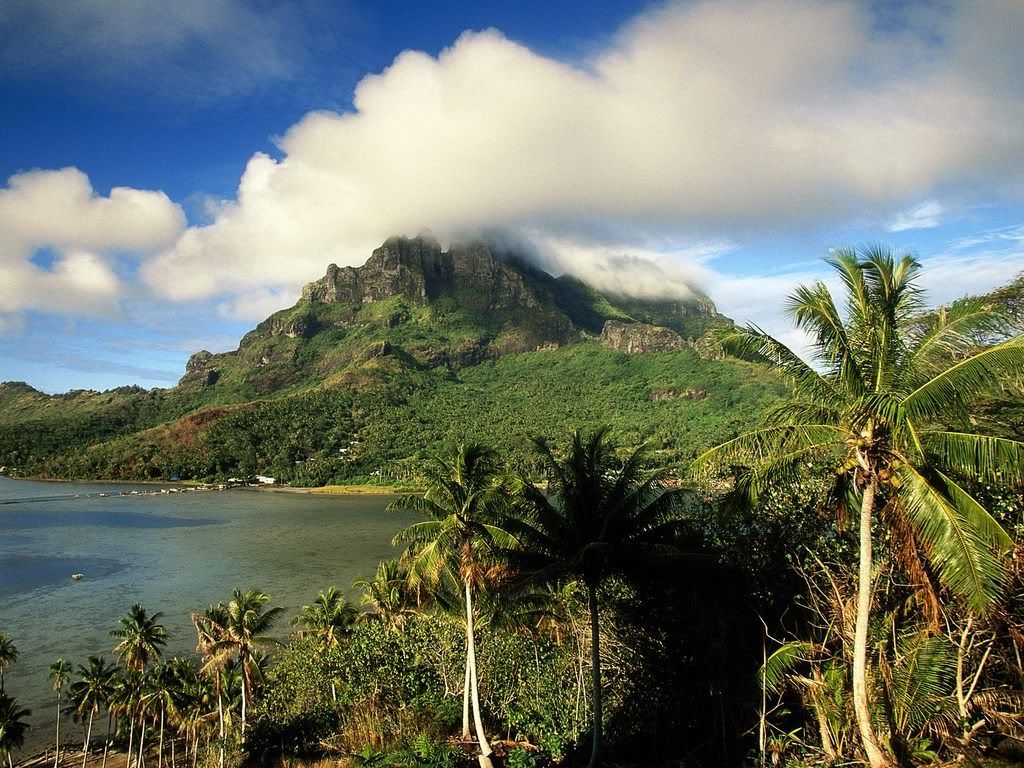 MorningLightonMountOtemanuBoraBora.jpg