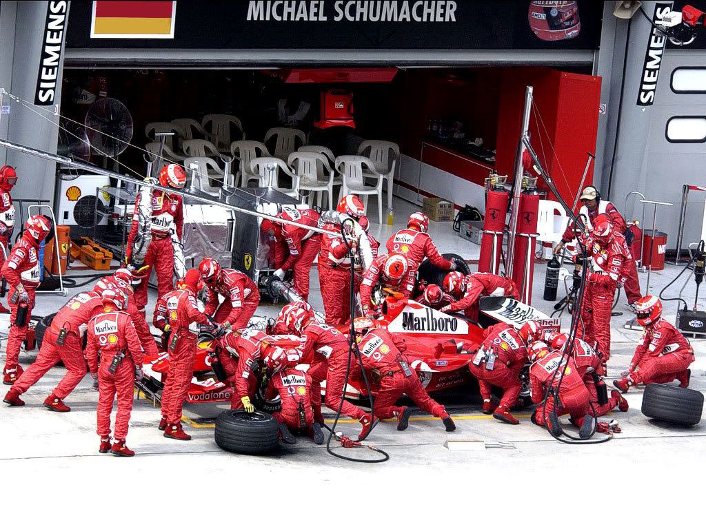 Ferrari_F1_Racing_Team_Michael_Schu.jpg