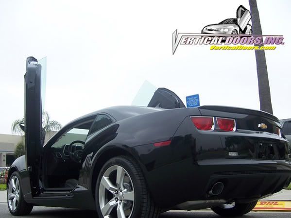 2010-2011 Chevrolet Camaro Vertical Lambo Doors Kit