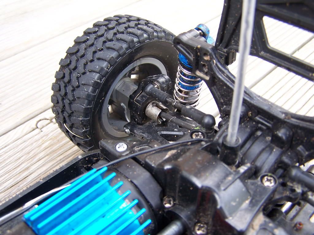 shot6-rearsuspension-WidenedTb02.jpg